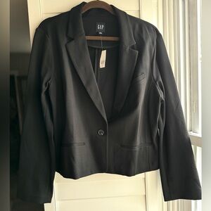 Gap Ponte knit cropped blazer Black size XXL
Soft & Stretchy New with tags